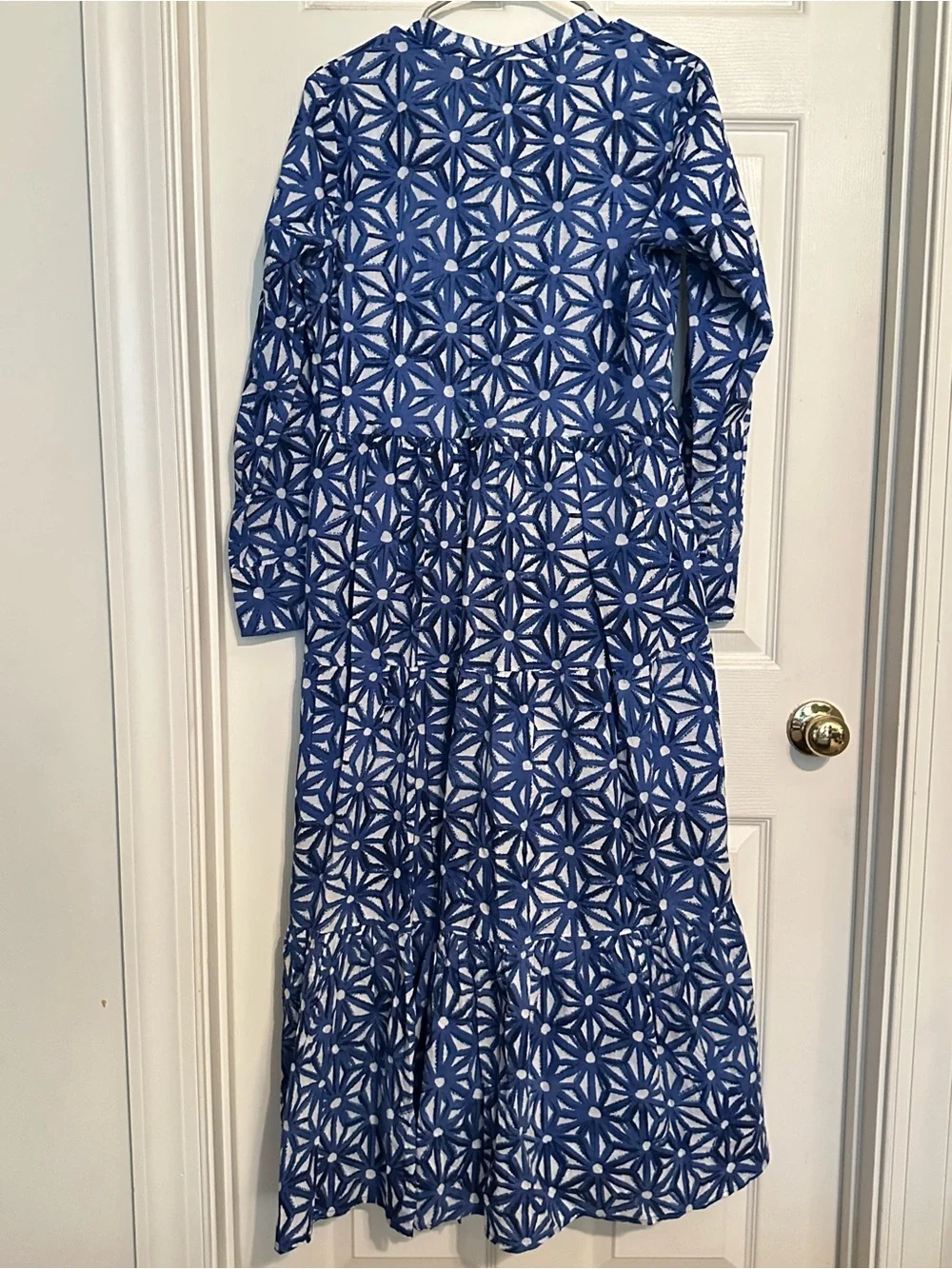 Ro's Garden Blue & White Printed Button-Front Dress - Picture 2 of 3